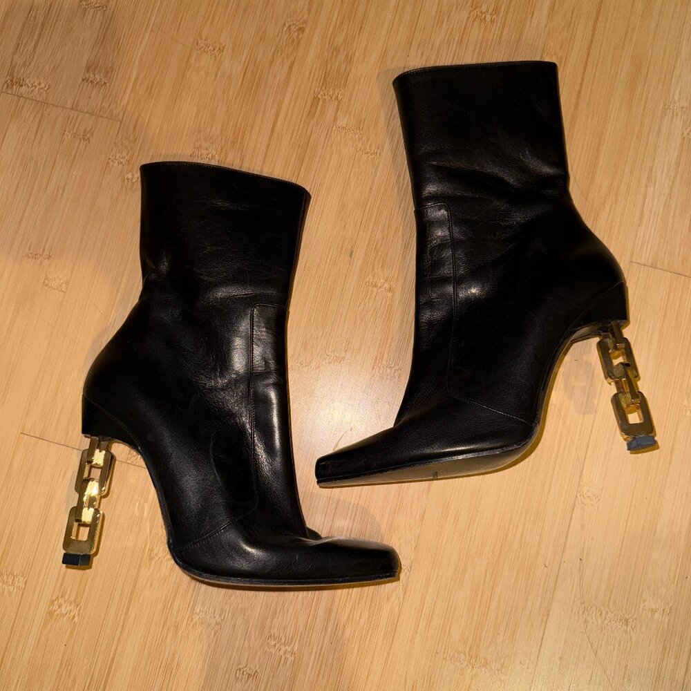 Charles Jourdan Black Metal Chain Heel Boots RARE